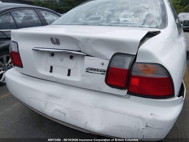 1997 Honda Accord Se მანქანა იყიდება აუქციონზე, vin: 1HGCD5604VA805461, აუქციონის ნომერი: 40073360