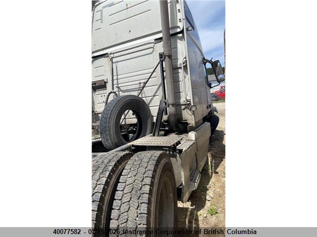 Volvo Vn L 2015 4V4NC9EH7FN189195 Image 4