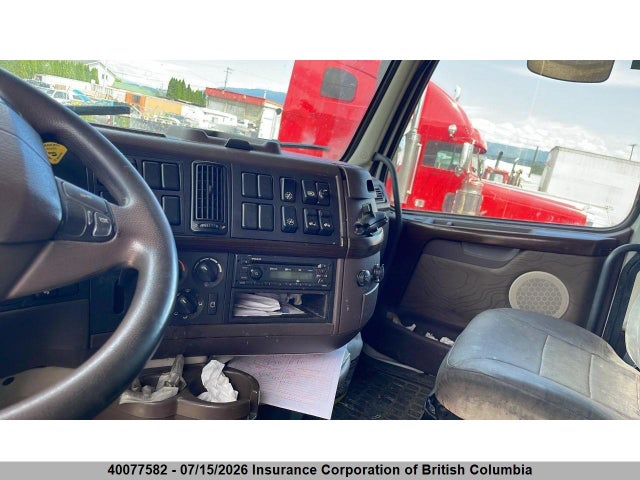 Volvo Vn L 2015 4V4NC9EH7FN189195 Image 8