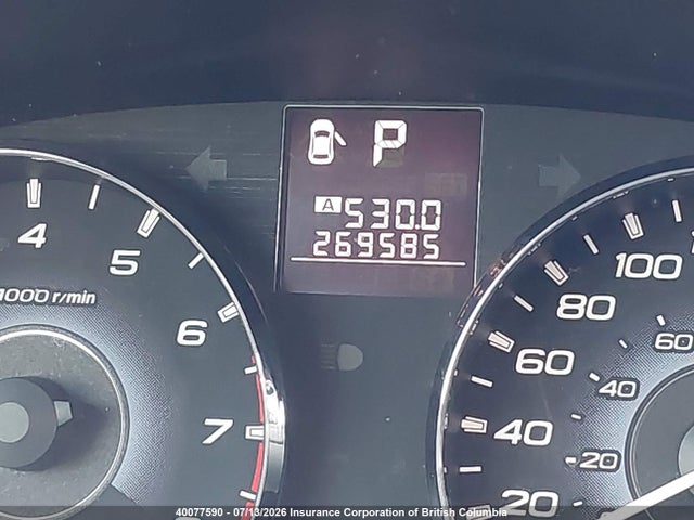 2010 Subaru Outback Premium მანქანა იყიდება აუქციონზე, vin: 4S4BRGGC5A3352784, აუქციონის ნომერი: 40077590