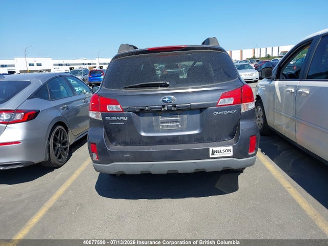 2010 Subaru Outback Premium მანქანა იყიდება აუქციონზე, vin: 4S4BRGGC5A3352784, აუქციონის ნომერი: 40077590