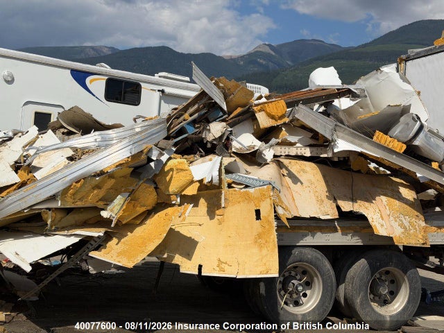 Продажа на аукционе авто 2022 Utility Van Trailer, vin: 1UYVS2533N2463925, номер лота: 40077600