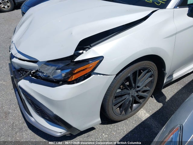 Toyota CAMRY XSE 2022 4T1K31AKXNU578737 Image 2