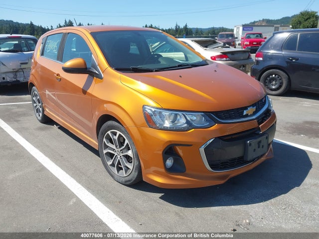 Chevrolet Sonic 2017 1G1JD6SH3H4155461 Image 1