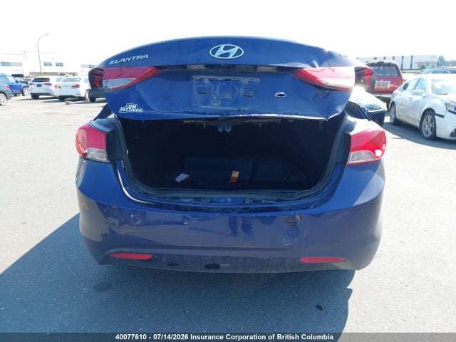 Продажа на аукционе авто 2013 Hyundai Elantra Gls/limited, vin: 5NPDH4AE4DH380660, номер лота: 40077610