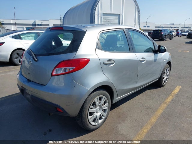 40077619 :رقم المزاد ، JM1DE1KY6D0162636 vin ، 2013 Mazda Mazda2 Gx مزاد بيع