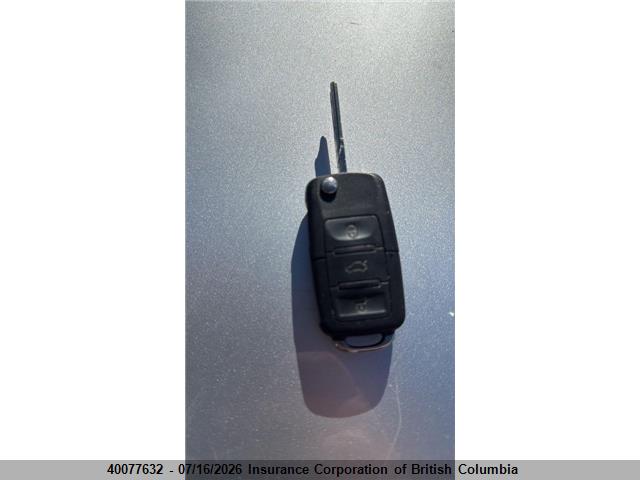 40077632 :رقم المزاد ، 9BWEL41J374009814 vin ، 2007 Volkswagen Golf مزاد بيع