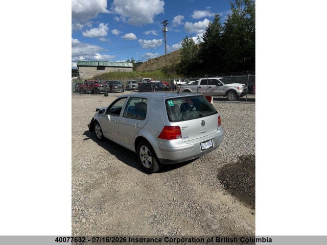 40077632 :رقم المزاد ، 9BWEL41J374009814 vin ، 2007 Volkswagen Golf مزاد بيع