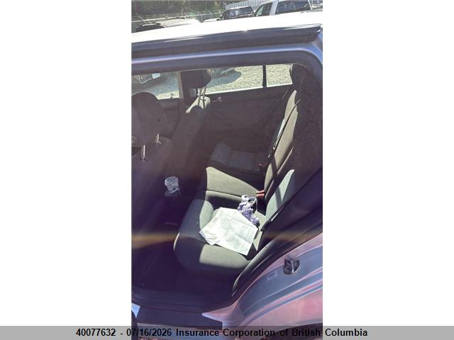 40077632 :رقم المزاد ، 9BWEL41J374009814 vin ، 2007 Volkswagen Golf مزاد بيع