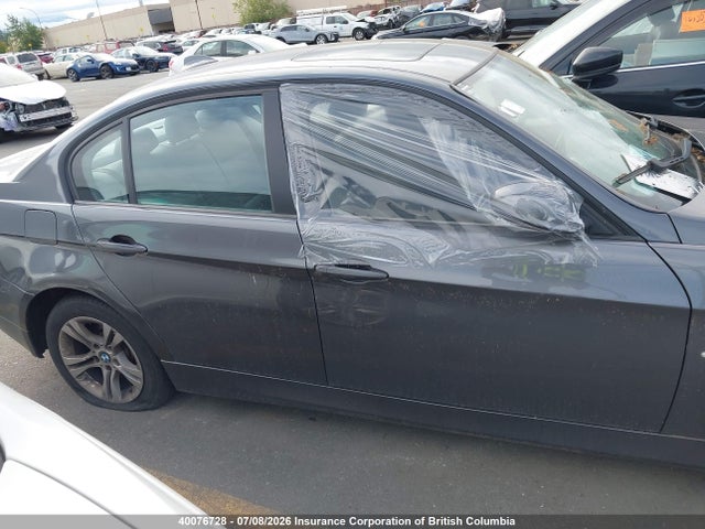 Продажа на аукционе авто 2008 Bmw 328xi, vin: WBAVC735X8KX90594, номер лота: 40076728