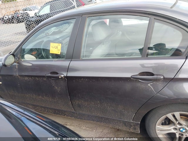 Продажа на аукционе авто 2008 Bmw 328xi, vin: WBAVC735X8KX90594, номер лота: 40076728