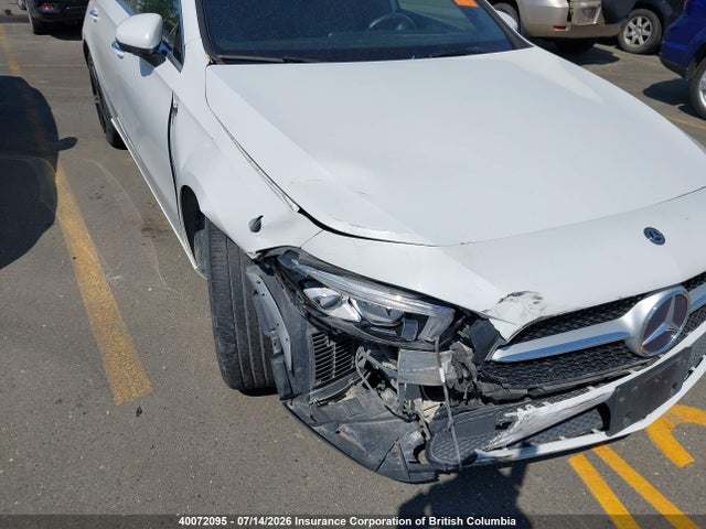 WDD3F4HB8KJ104540 Mercedes-Benz A 250 4matic
