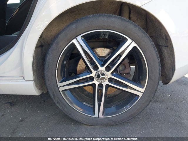 2019 Mercedes-benz A 250 4matic მანქანა იყიდება აუქციონზე, vin: WDD3F4HB8KJ104540, აუქციონის ნომერი: 40072095