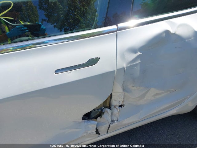 5YJ3E1EA9LF738763 Tesla MODEL 3