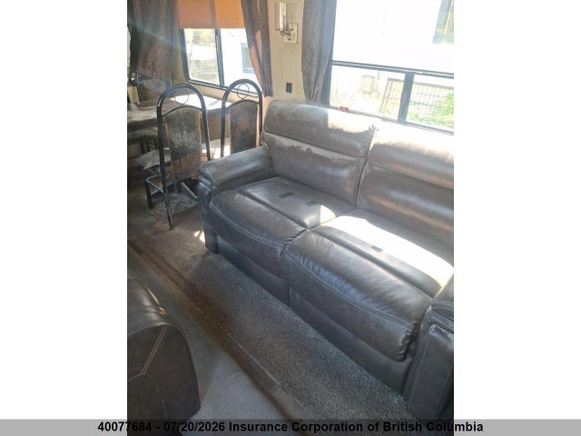 Forest River 5th Wheel 2019 5ZT3CKPB7K2703558 Image 13