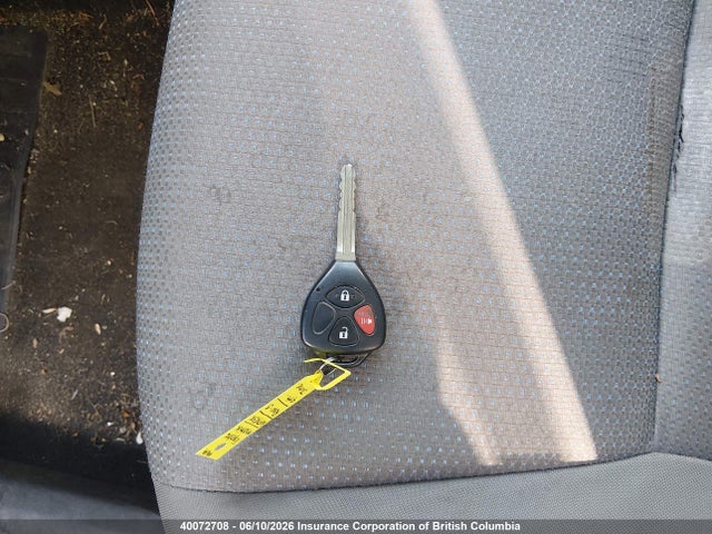 2009 Toyota Corolla Matrix მანქანა იყიდება აუქციონზე, vin: 2T1KU40E29C082736, აუქციონის ნომერი: 40072708