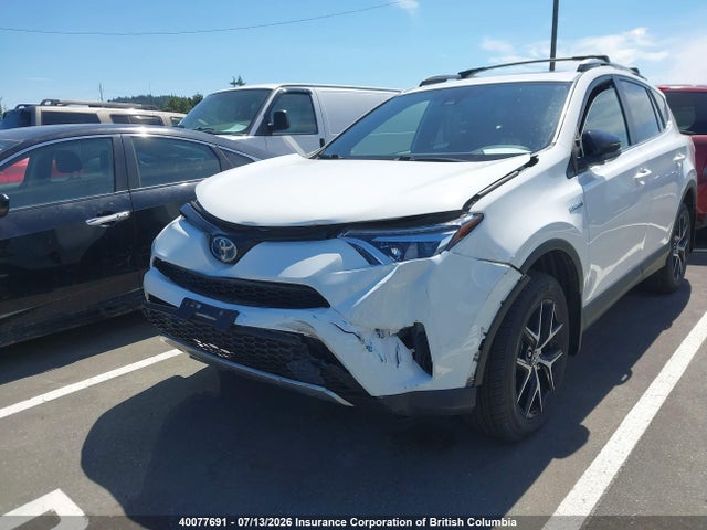 Toyota RAV4 2018 JTMJJREV6JD217198 Image 2