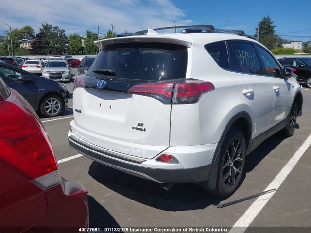 Toyota RAV4 2018 JTMJJREV6JD217198 Image 4