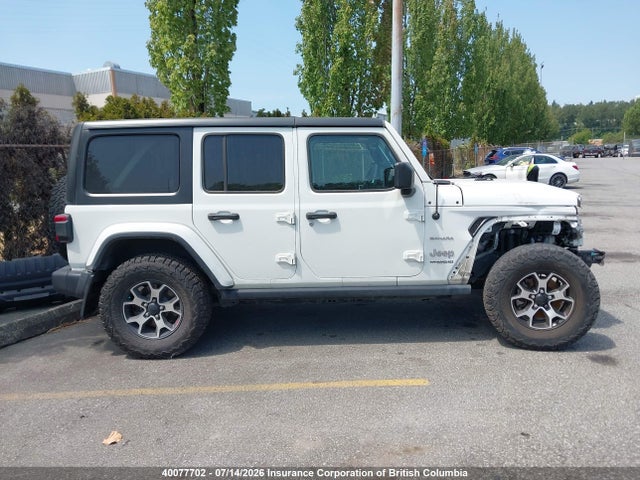 1C4HJXEG8JW101686 Jeep Wrangler Unlimited Sahara
