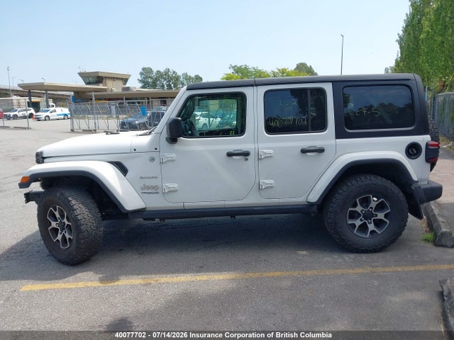 1C4HJXEG8JW101686 Jeep Wrangler Unlimited Sahara