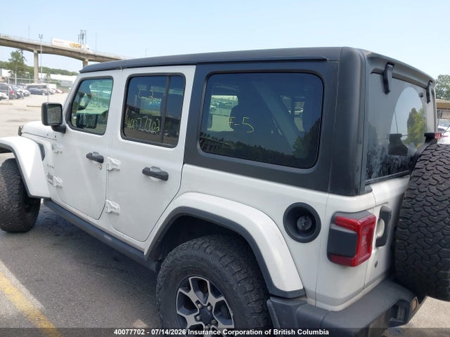 1C4HJXEG8JW101686 Jeep Wrangler Unlimited Sahara
