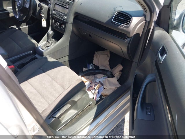 40077753 :رقم المزاد ، 3VWPL7AJ2BM680390 vin ، 2011 Volkswagen Golf مزاد بيع