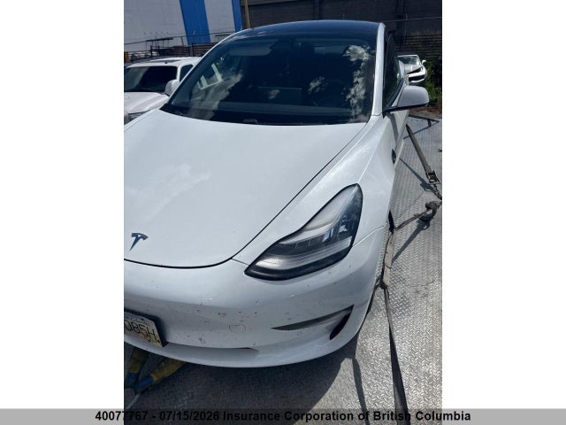 5YJ3E1EA8MF843313 Tesla MODEL 3