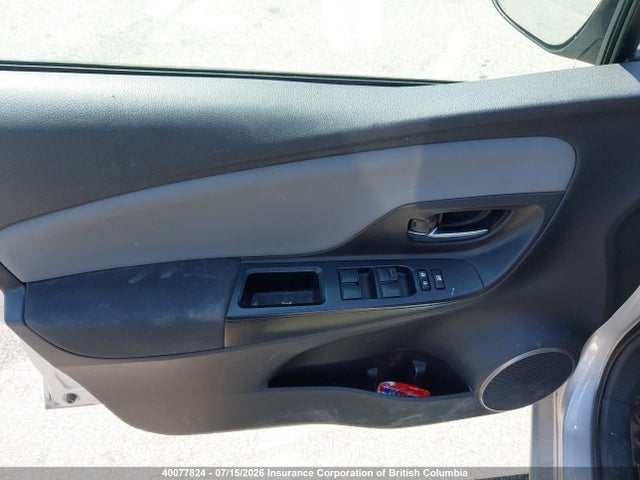 VNKKTUD3XFA034727 Toyota Yaris