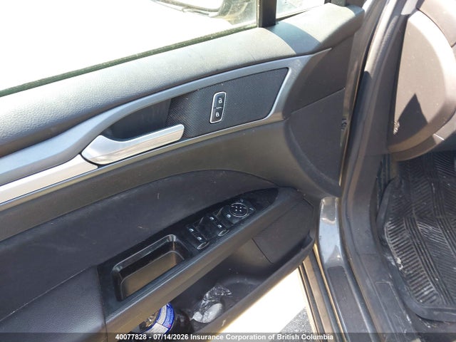 40077828 :رقم المزاد ، 3FA6P0HD3FR271484 vin ، 2015 Ford Fusion Se مزاد بيع