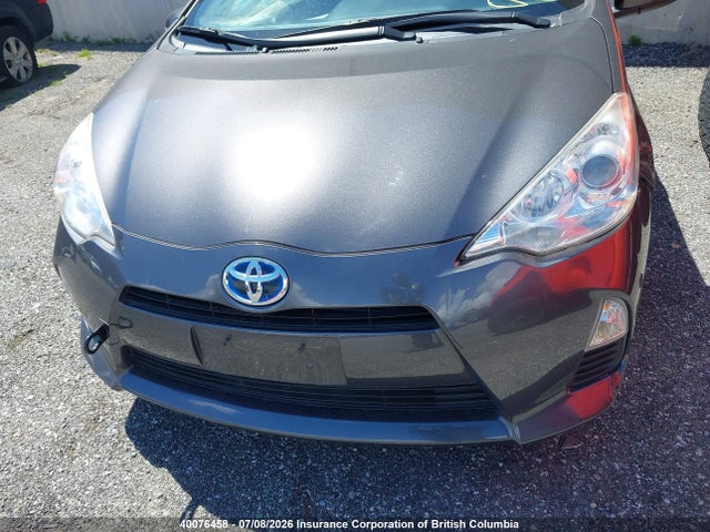 2012 Toyota Prius C მანქანა იყიდება აუქციონზე, vin: JTDKDTB39C1027850, აუქციონის ნომერი: 40076458