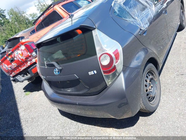 2012 Toyota Prius C მანქანა იყიდება აუქციონზე, vin: JTDKDTB39C1027850, აუქციონის ნომერი: 40076458