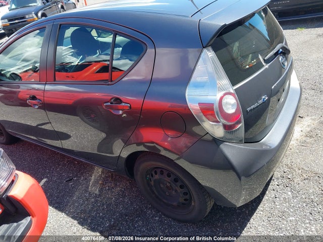 2012 Toyota Prius C მანქანა იყიდება აუქციონზე, vin: JTDKDTB39C1027850, აუქციონის ნომერი: 40076458