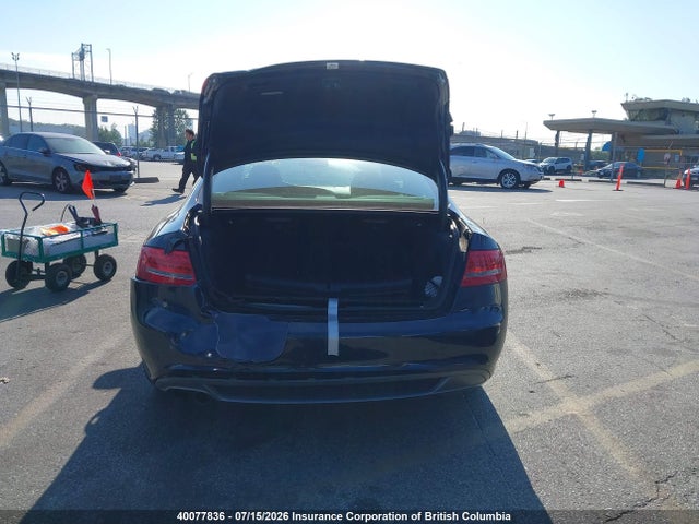40077836 :رقم المزاد ، WAUSFBFR9BA038734 vin ، 2011 Audi A5 مزاد بيع