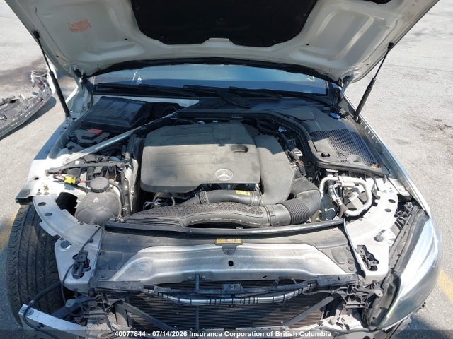 2019 Mercedes-benz C 300 4matic მანქანა იყიდება აუქციონზე, vin: 55SWF8EB3KU320126, აუქციონის ნომერი: 40077844