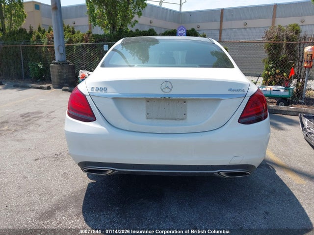 2019 Mercedes-benz C 300 4matic მანქანა იყიდება აუქციონზე, vin: 55SWF8EB3KU320126, აუქციონის ნომერი: 40077844