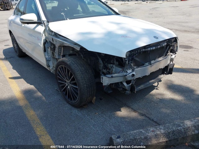 Продаж на аукціоні авто 2019 Mercedes-benz C 300 4matic, vin: 55SWF8EB3KU320126, номер лоту: 40077844