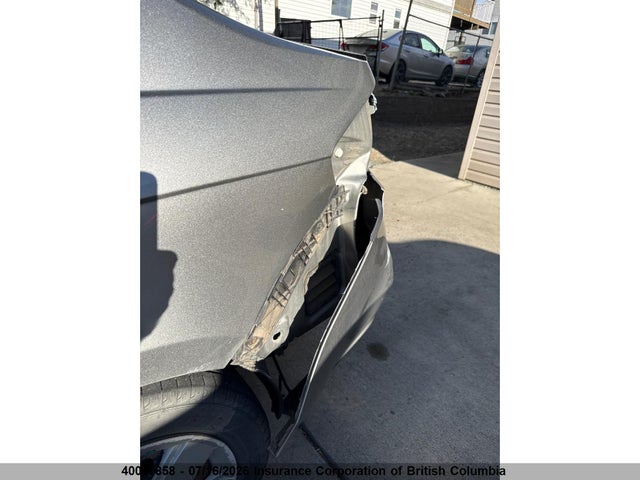 40077858 :رقم المزاد ، 1FAHP34N48W271034 vin ، 2008 Ford Focus مزاد بيع