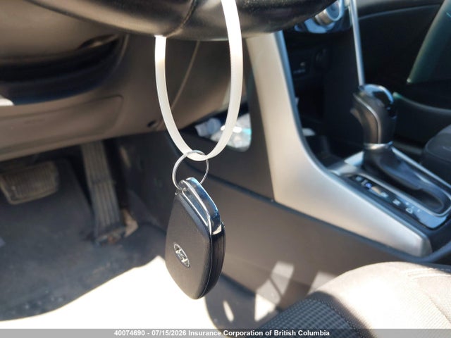 KMHD35LH9GU331388 Hyundai ELANTRA GT