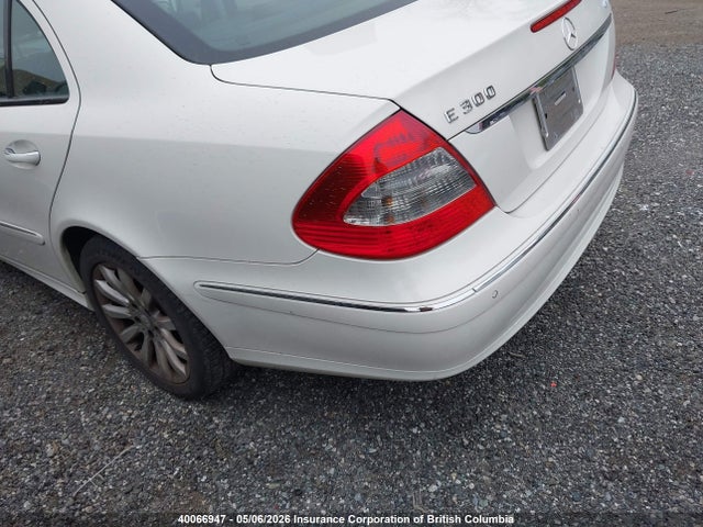 2008 Mercedes-benz E 300 4matic მანქანა იყიდება აუქციონზე, vin: WDBUF92XX8B238838, აუქციონის ნომერი: 40066947
