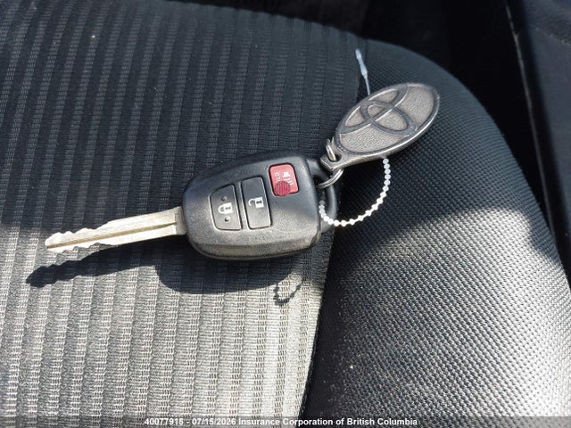 2T3BFREV0EW154002 Toyota RAV4