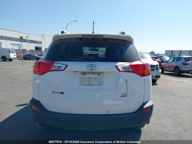 2014 Toyota Rav4 მანქანა იყიდება აუქციონზე, vin: 2T3BFREV0EW154002, აუქციონის ნომერი: 40077915