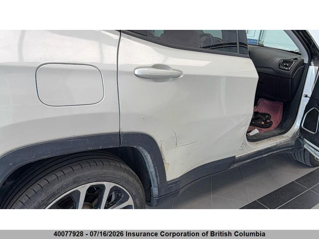 3C4NJDCB1JT107392 Jeep Compass Limited