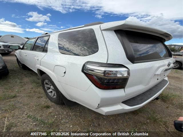 Toyota 4runner 2022 JTENU5JR7N6039754 Image 4