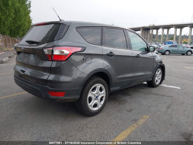 40077951 :رقم المزاد ، 1FMCU0F76JUB00714 vin ، 2018 Ford Escape S مزاد بيع