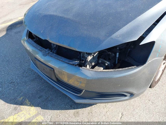 2013 Volkswagen Jetta მანქანა იყიდება აუქციონზე, vin: 3VWDX7AJ9DM245201, აუქციონის ნომერი: 40077982
