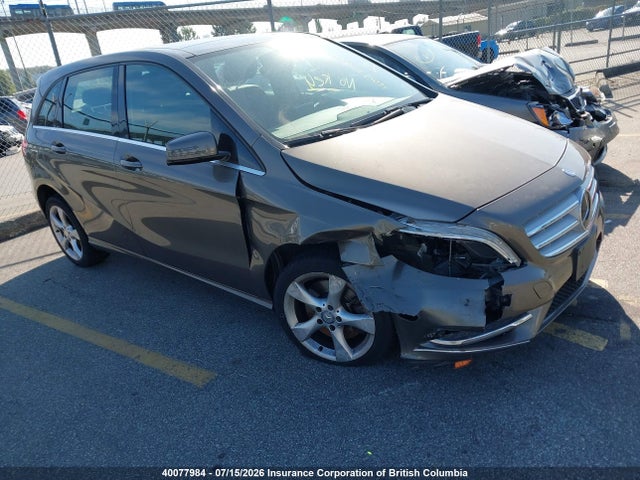 Mercedes-Benz B250 2014 WDDMH4EB1EJ198297 main image