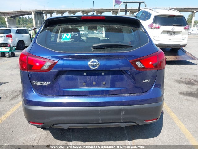 JN1BJ1CR8JW208800 Nissan Rogue Sport S/sv/sl