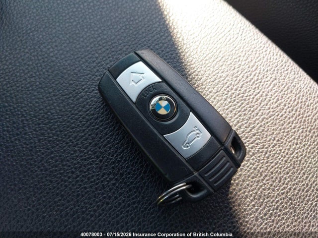 Продаж на аукціоні авто 2007 Bmw 323i, vin: WBAVH13547KC97199, номер лоту: 40078003