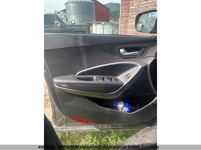 Продаж на аукціоні авто 2017 Hyundai Santa Fe Sport, vin: 5NMZUDLB4HH039976, номер лоту: 40078006