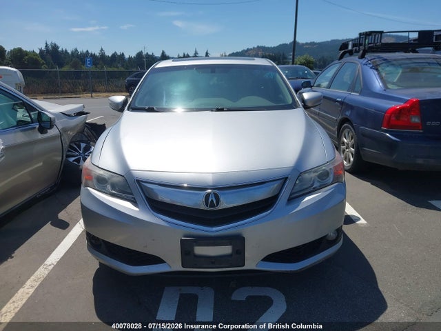 19VDE1F57EE401077 Acura ILX